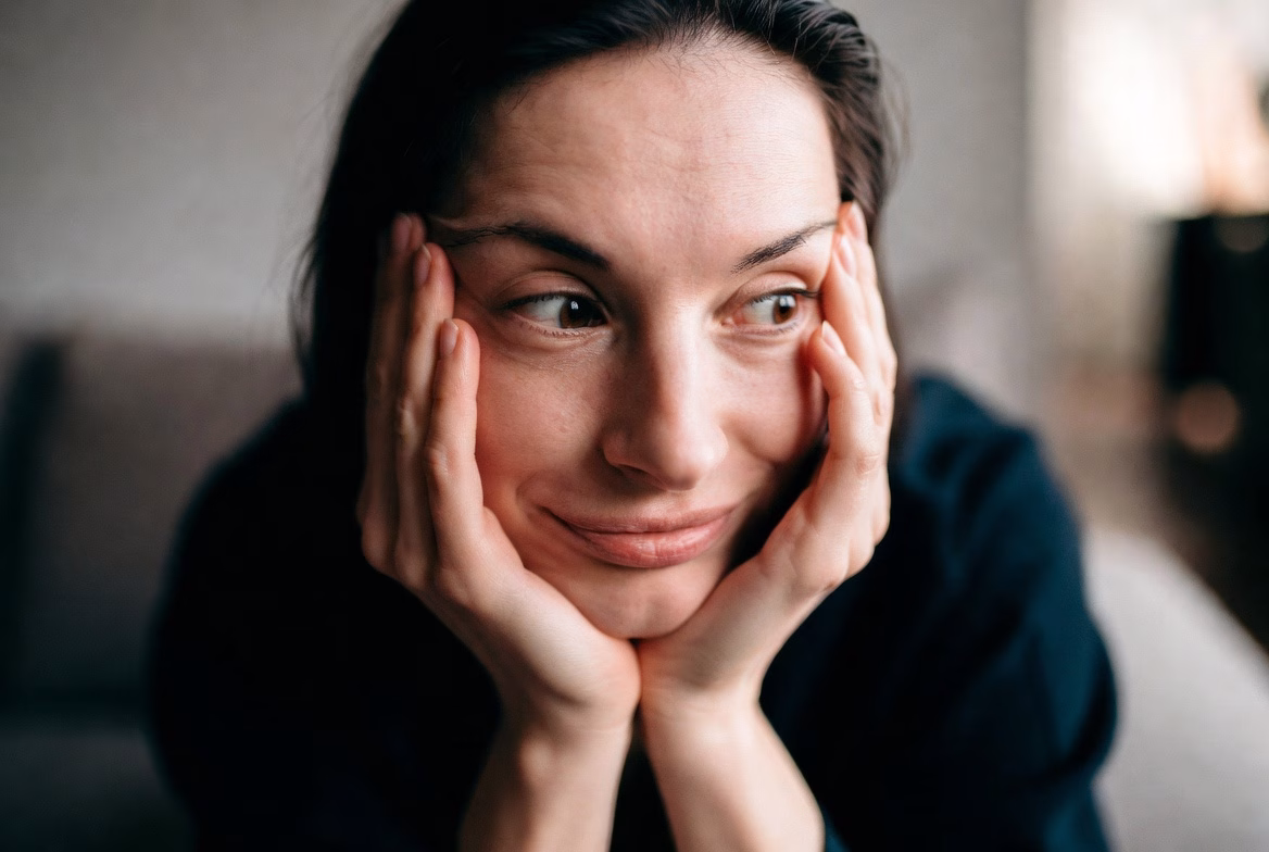 Imposter Syndrome: The Emotional Root Of Feeling Like A Fraud (And What Helps)
